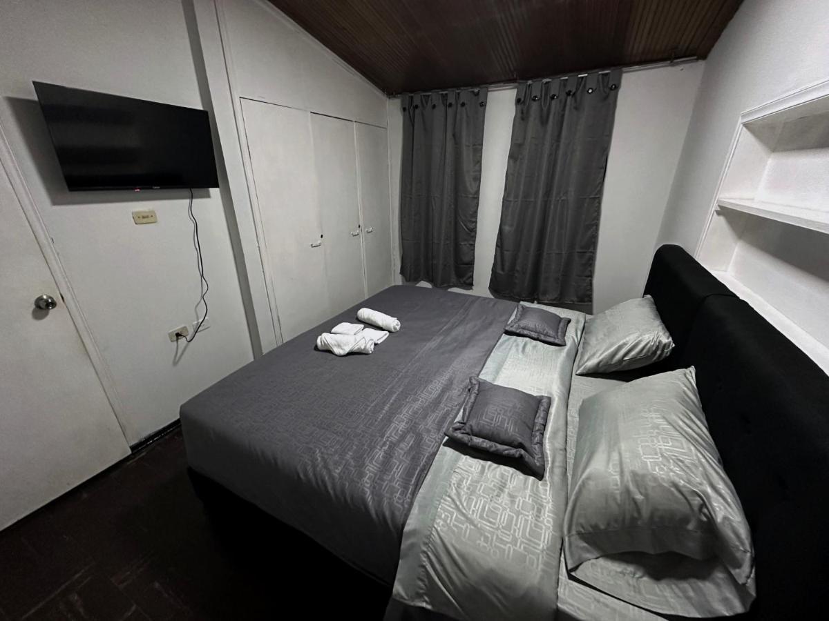 H&L Boutique Hotell Bogotá Exteriör bild